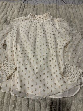 White Blouse with Gold Metallic Dot Accents xl keyhole back nwot